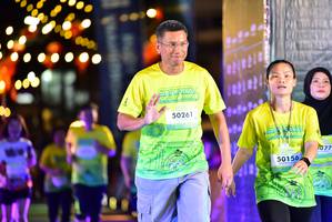 BIB: 50261, 50156, 1077
                            <button type="button" onclick="openModal(21804450)" class="btn btn-primary btn-sm float-right btn-popup" data-toggle="modal" data-target=".modal-high-quality">
                        <i class="fas fa-shopping-cart"></i> Add to Cart
                    </button>
                                            <button type="button" onclick="isThisMe(21804450, true)" class="btn btn-success btn-sm float-right btn-popup btn-isme hidden" data-toggle="tooltip" data-placement="bottom" title="นี่คือรูปของคุณใช่ไหม คลิกที่นี่เพื่อเอาเข้าอัลบั้ม">
                        <i class="fas fa-plus"></i> Add to album
                    </button>
                    <button type="button" onclick="isThisMe(21804450, false)" class="btn btn-warning btn-sm float-right btn-popup btn-isnotme hidden">
                        <i class="fas fa-ban"></i> Remove from album
                    </button>